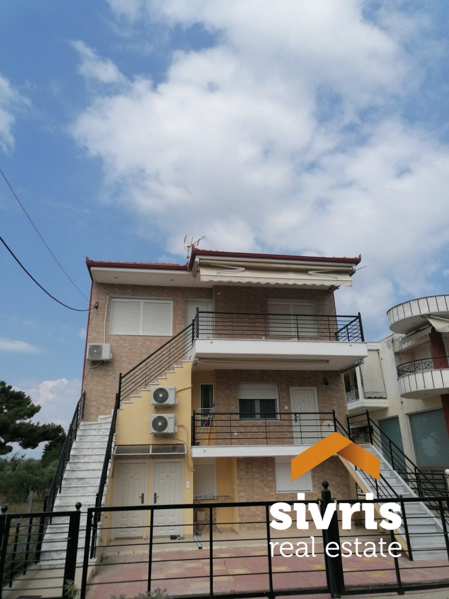 (For Sale) Residential Building || Thessaloniki Suburbs/Michaniona - 120 Sq.m, 3 Bedrooms, 220.000€ 